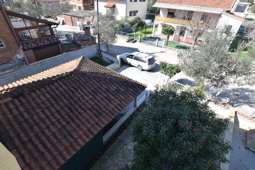 Apartments Batarilo Biograd Na Moru Luaran gambar