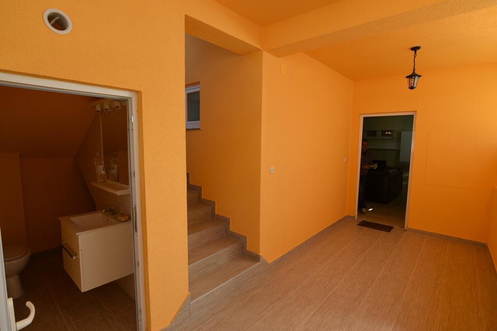 Apartments Batarilo Biograd Na Moru Luaran gambar