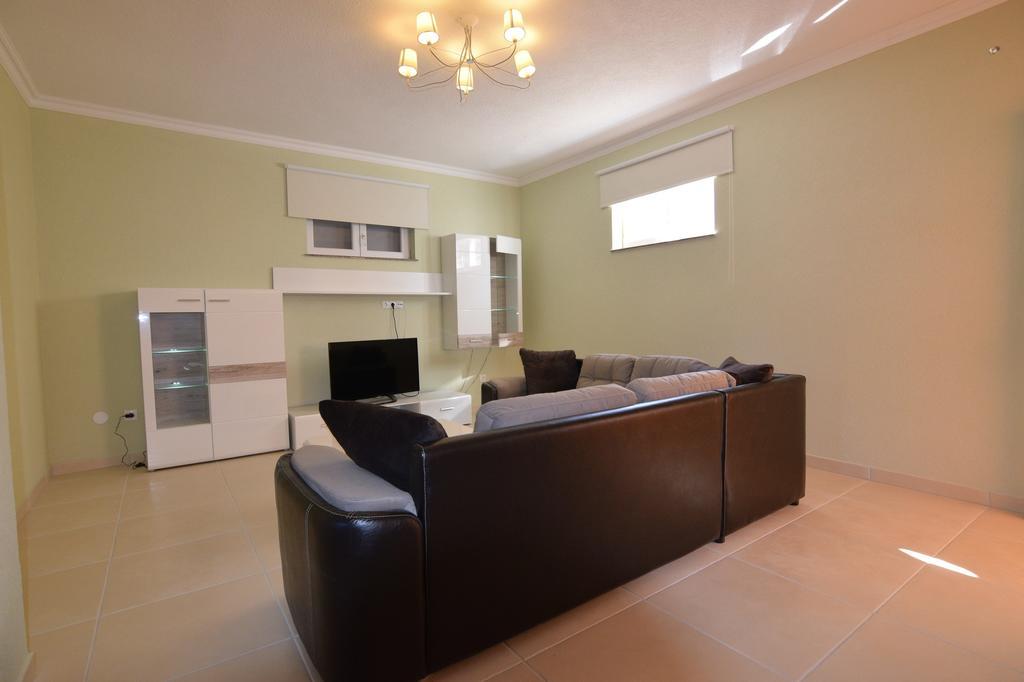Apartments Batarilo Biograd Na Moru Luaran gambar