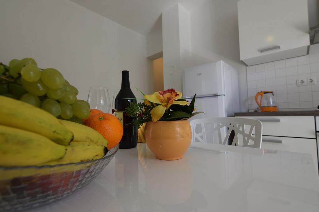 Apartments Batarilo Biograd Na Moru Luaran gambar