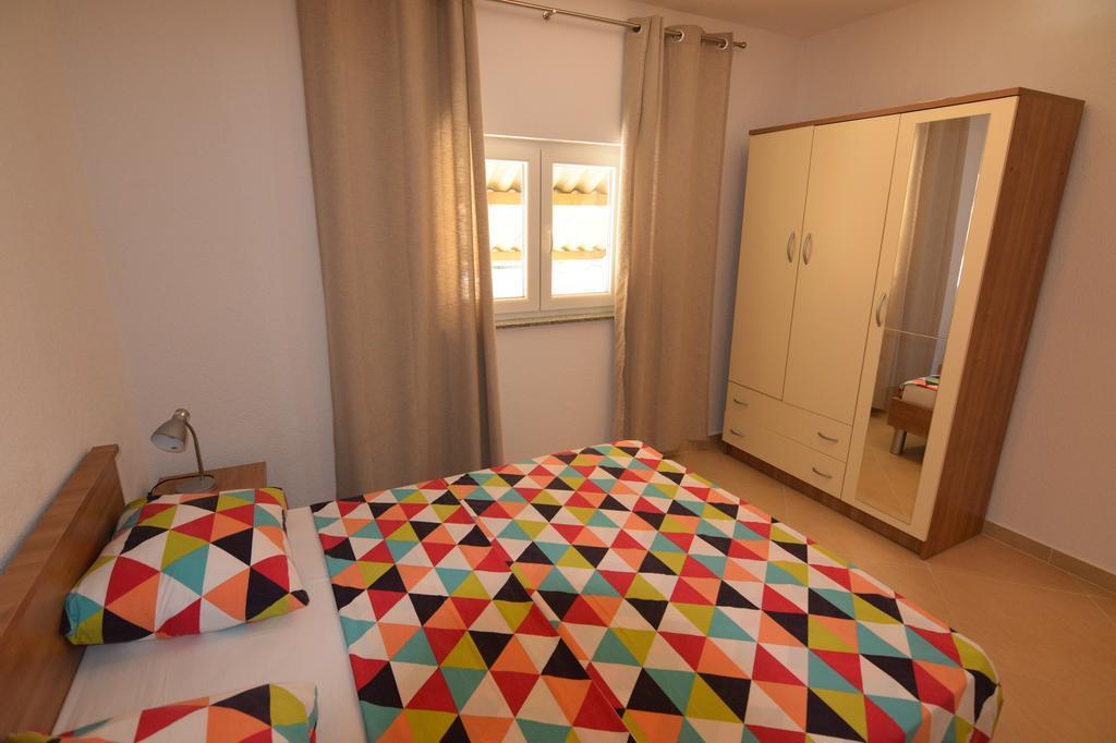 Apartments Batarilo Biograd Na Moru Luaran gambar