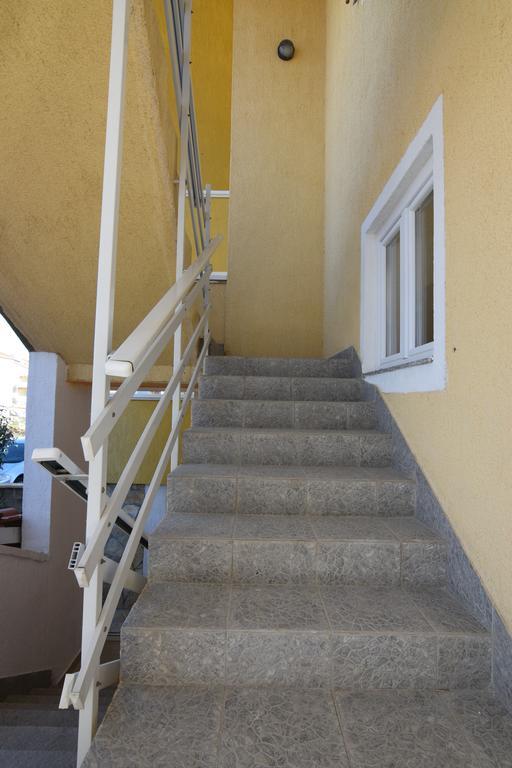 Apartments Batarilo Biograd Na Moru Luaran gambar
