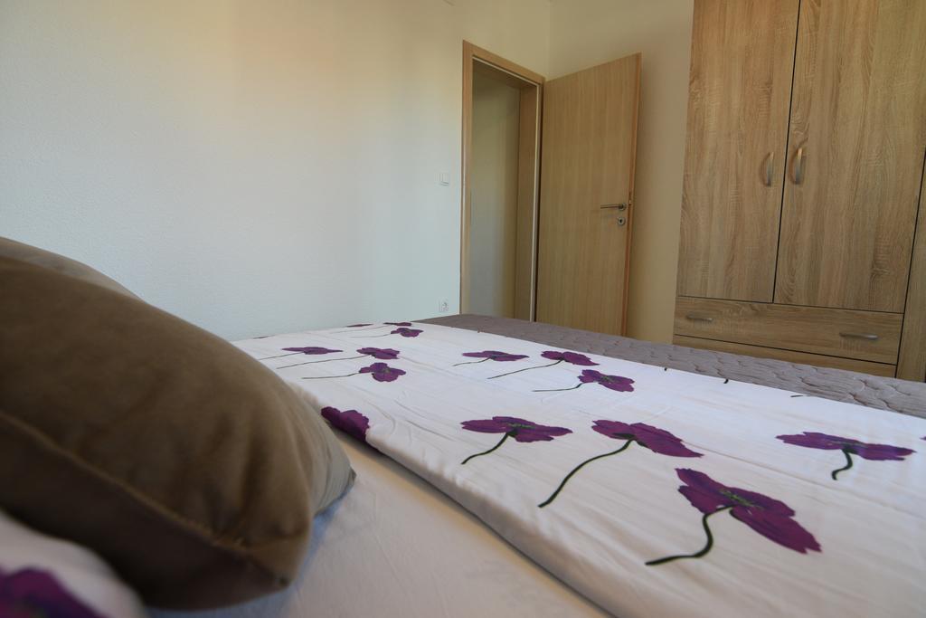 Apartments Batarilo Biograd Na Moru Luaran gambar