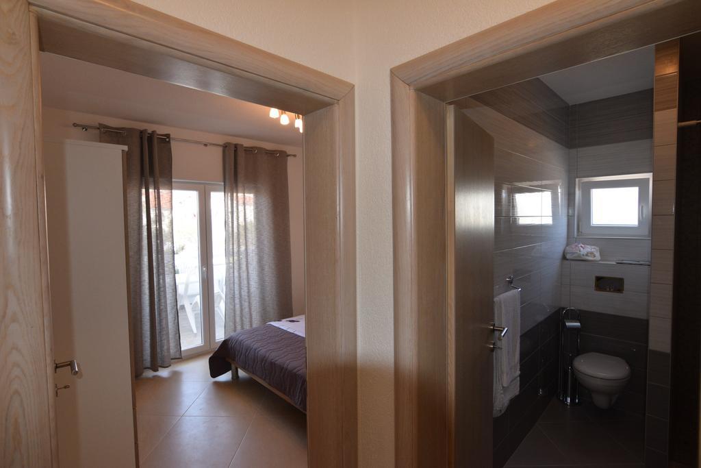 Apartments Batarilo Biograd Na Moru Luaran gambar